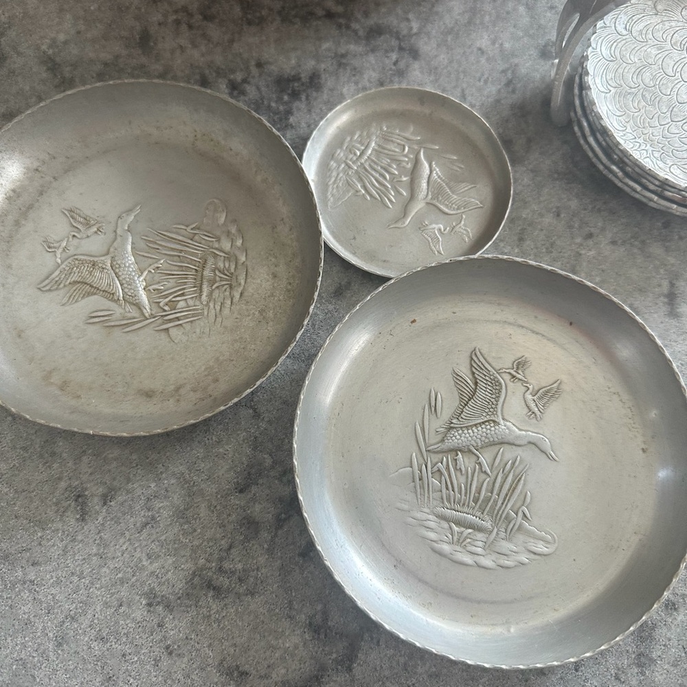 Silver Decorative coasters  with Bird Design
